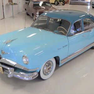 1952 Kaiser Manhattan