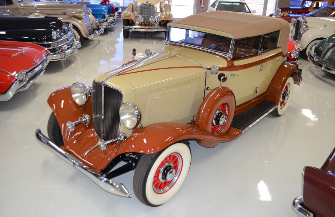 1933 Auburn Model 8-105