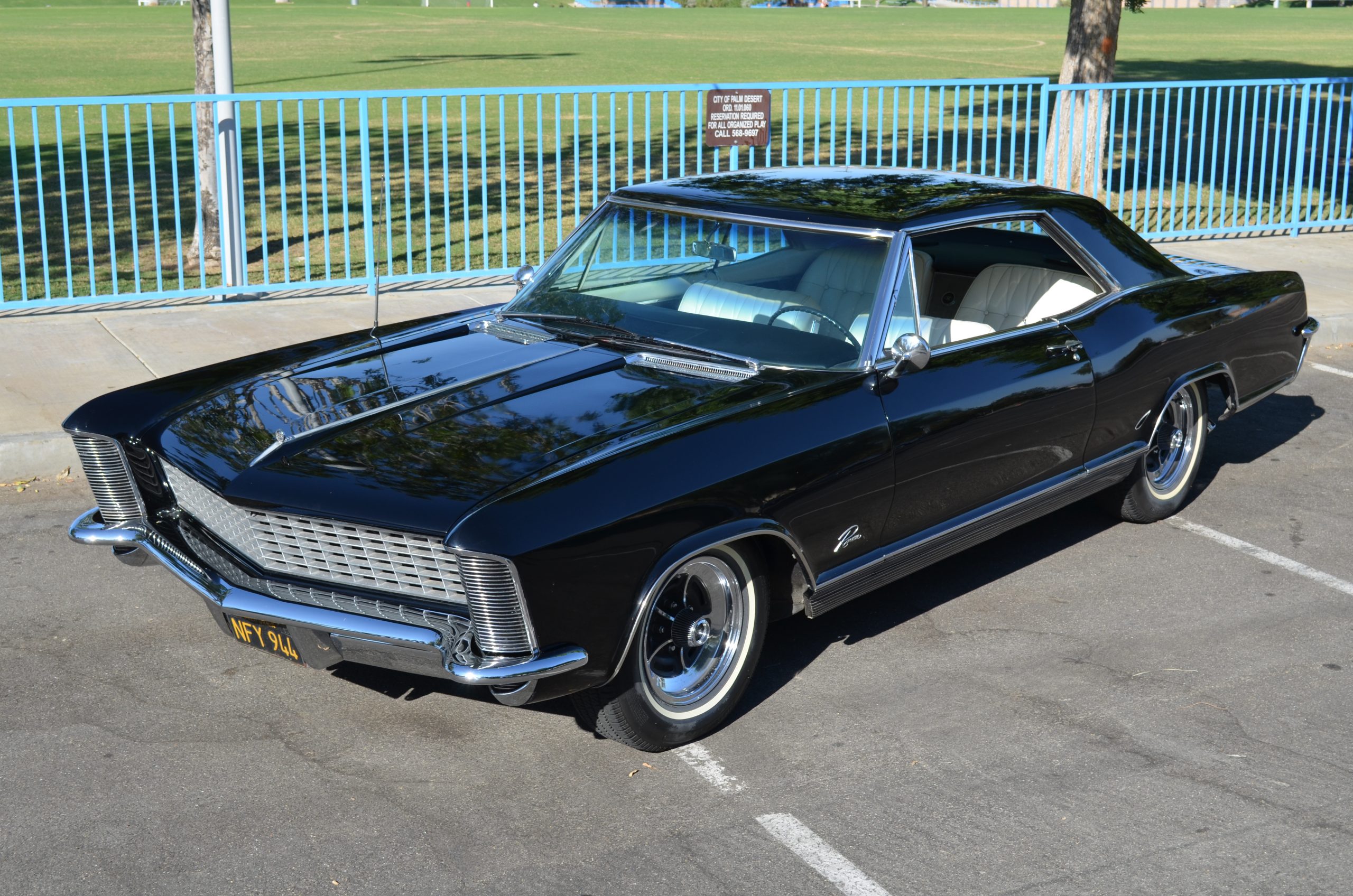 1965 Buick Riviera, CA Car since new, Air Cond, Black!
