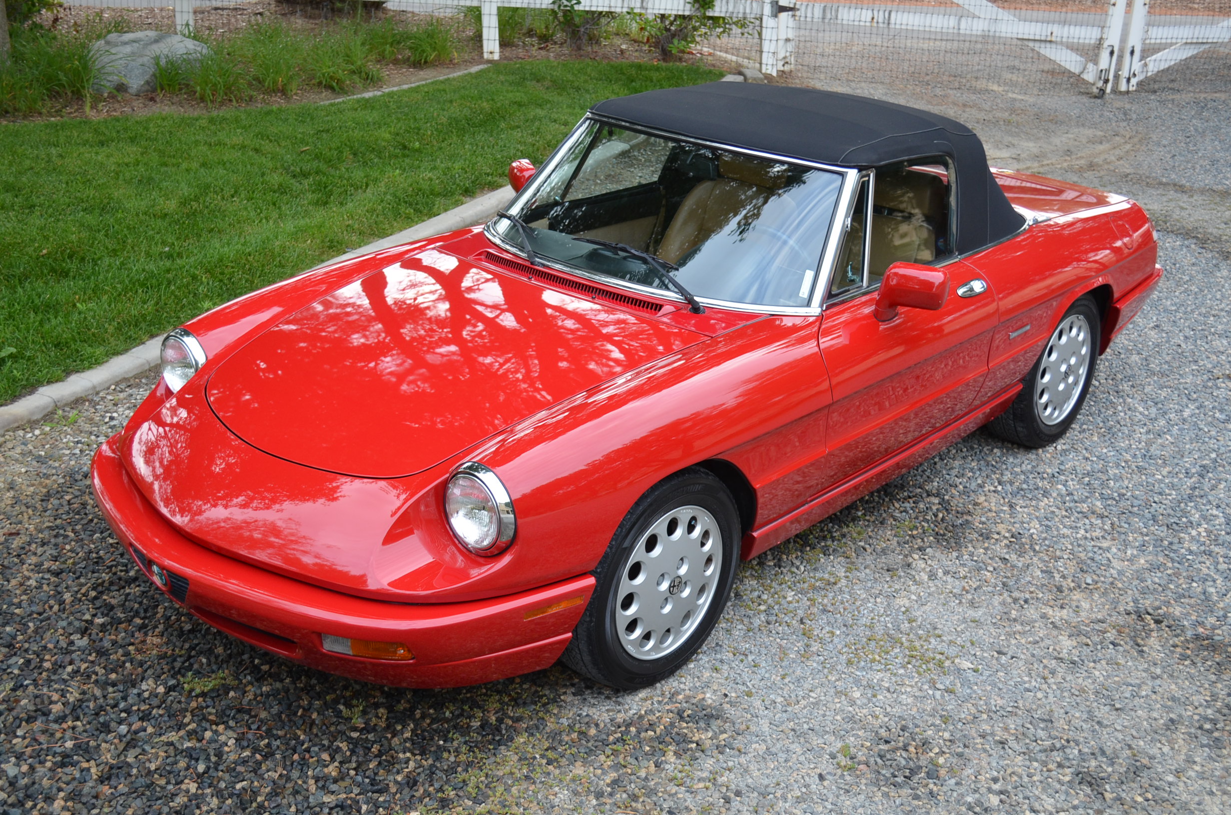 1991 Alfa Romeo, Spider Veloce, Red/Tan, 42k Miles, Hardtop, 5 Speed!!