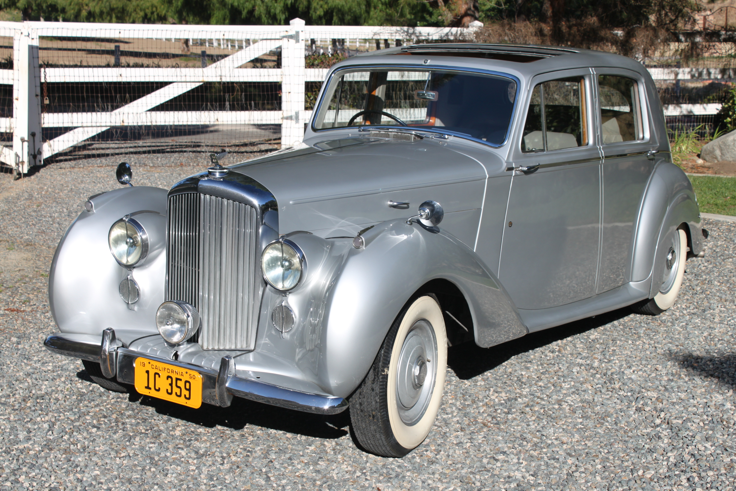 1950 Bentley,Standard Steel Saloon, Restored, Charming!