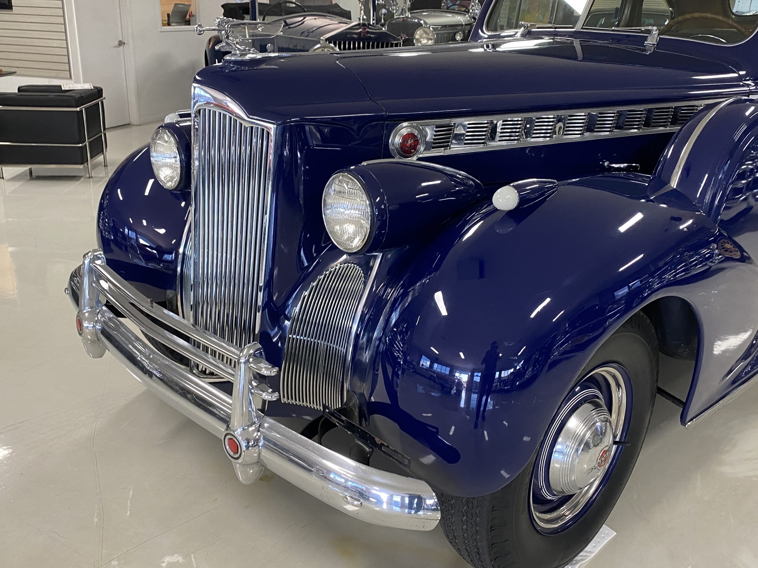 1940 Packard 160 Super Eight Touring Sedan - Classic Promenade