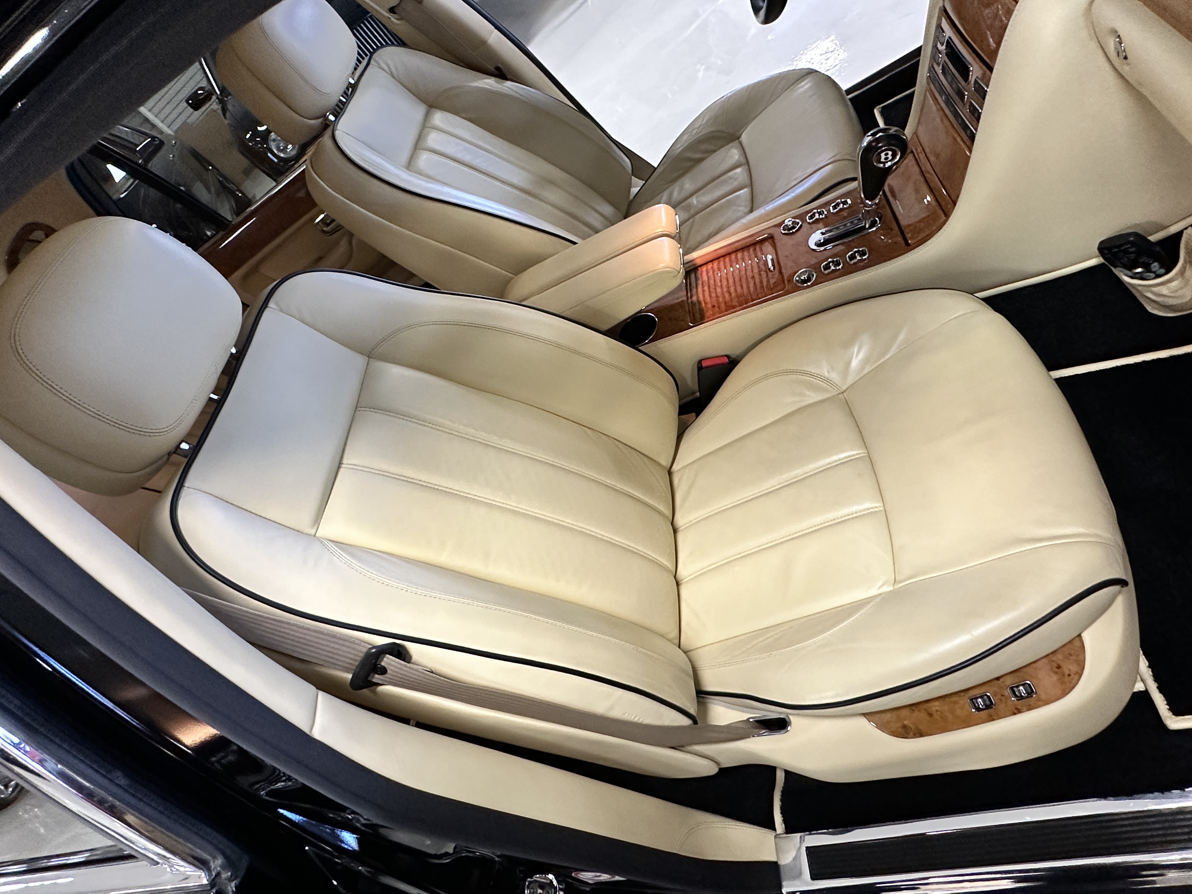 20221130_182321034_iOS