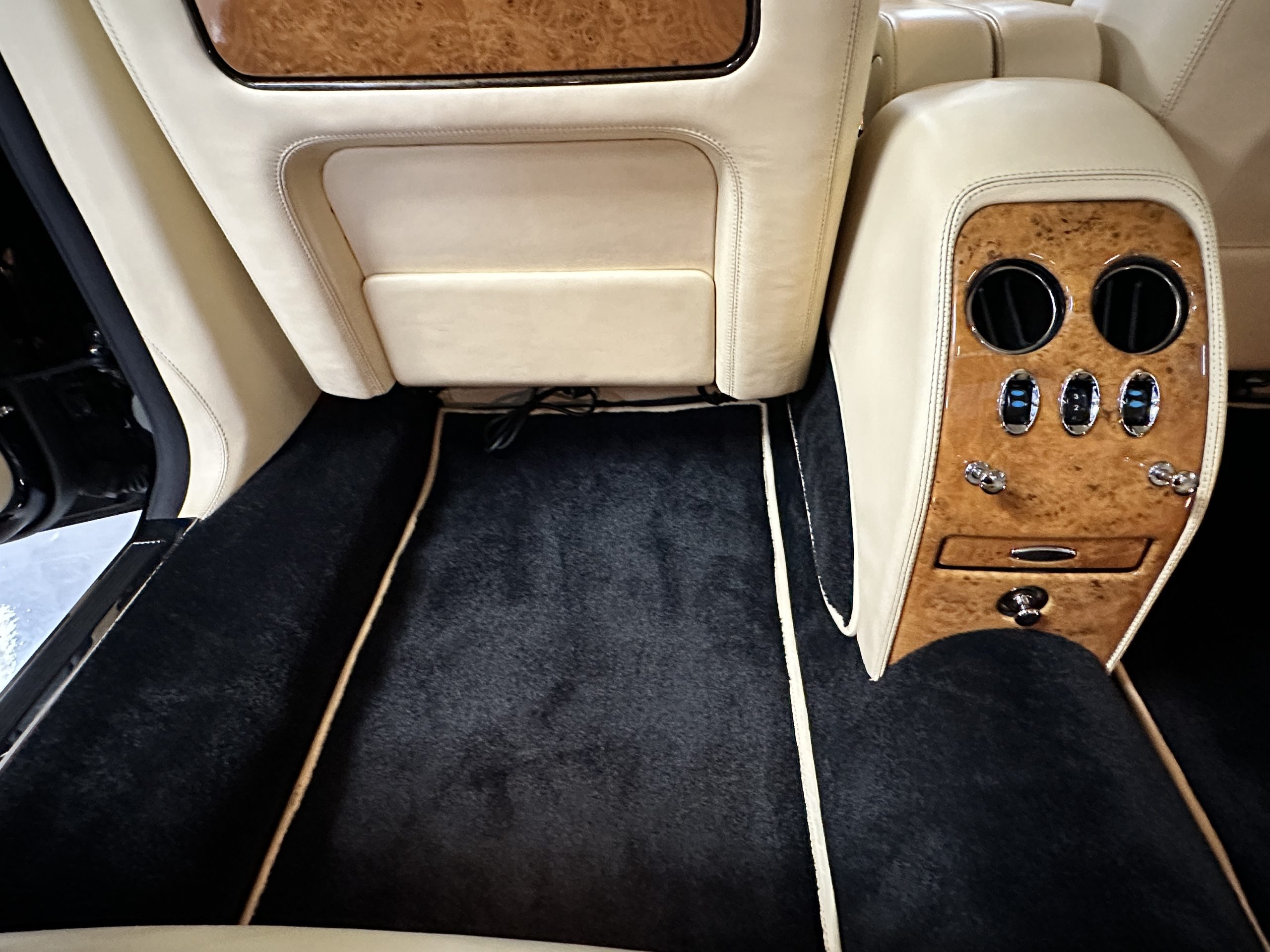 20221130_182816655_iOS