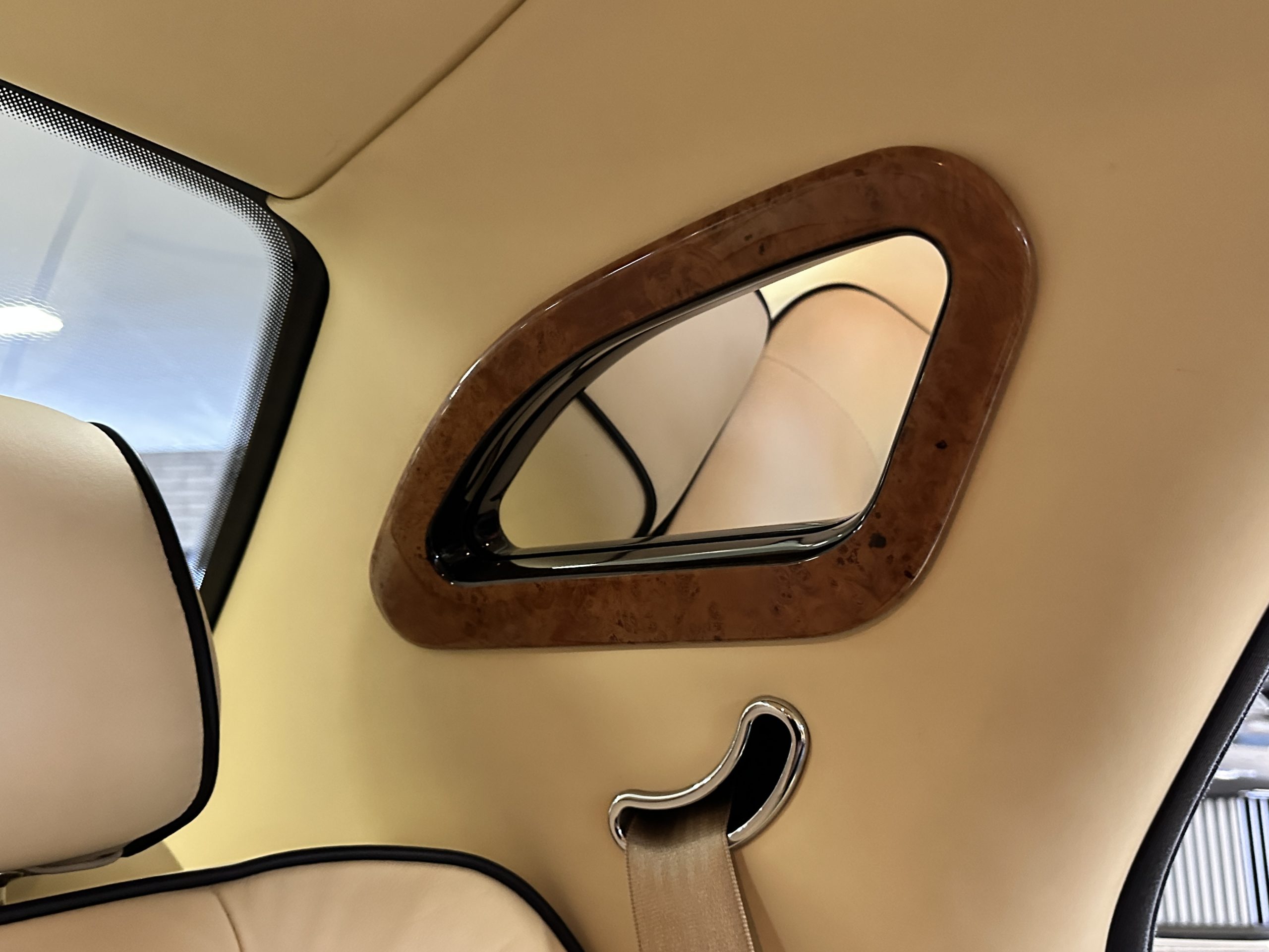 20221130_182942842_iOS