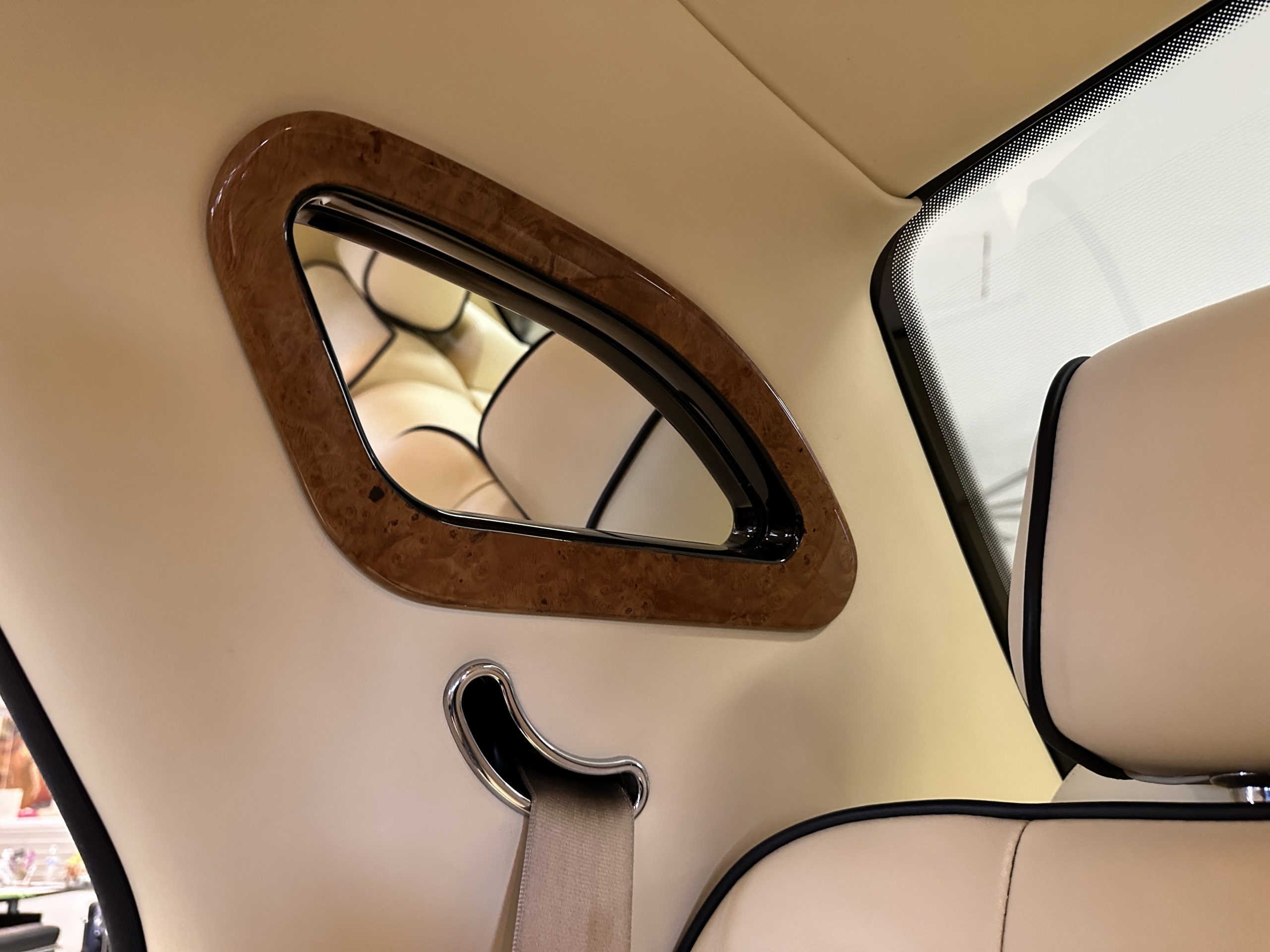 20221130_183217055_iOS