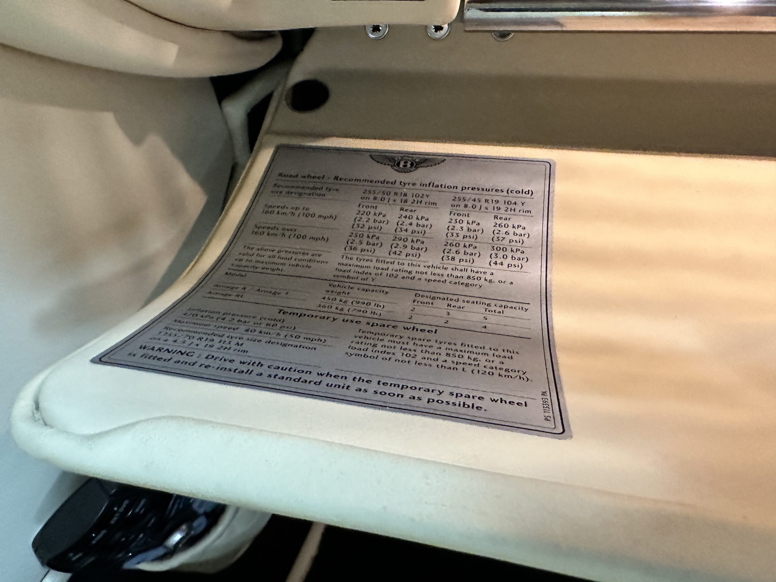 20221130_183555736_iOS