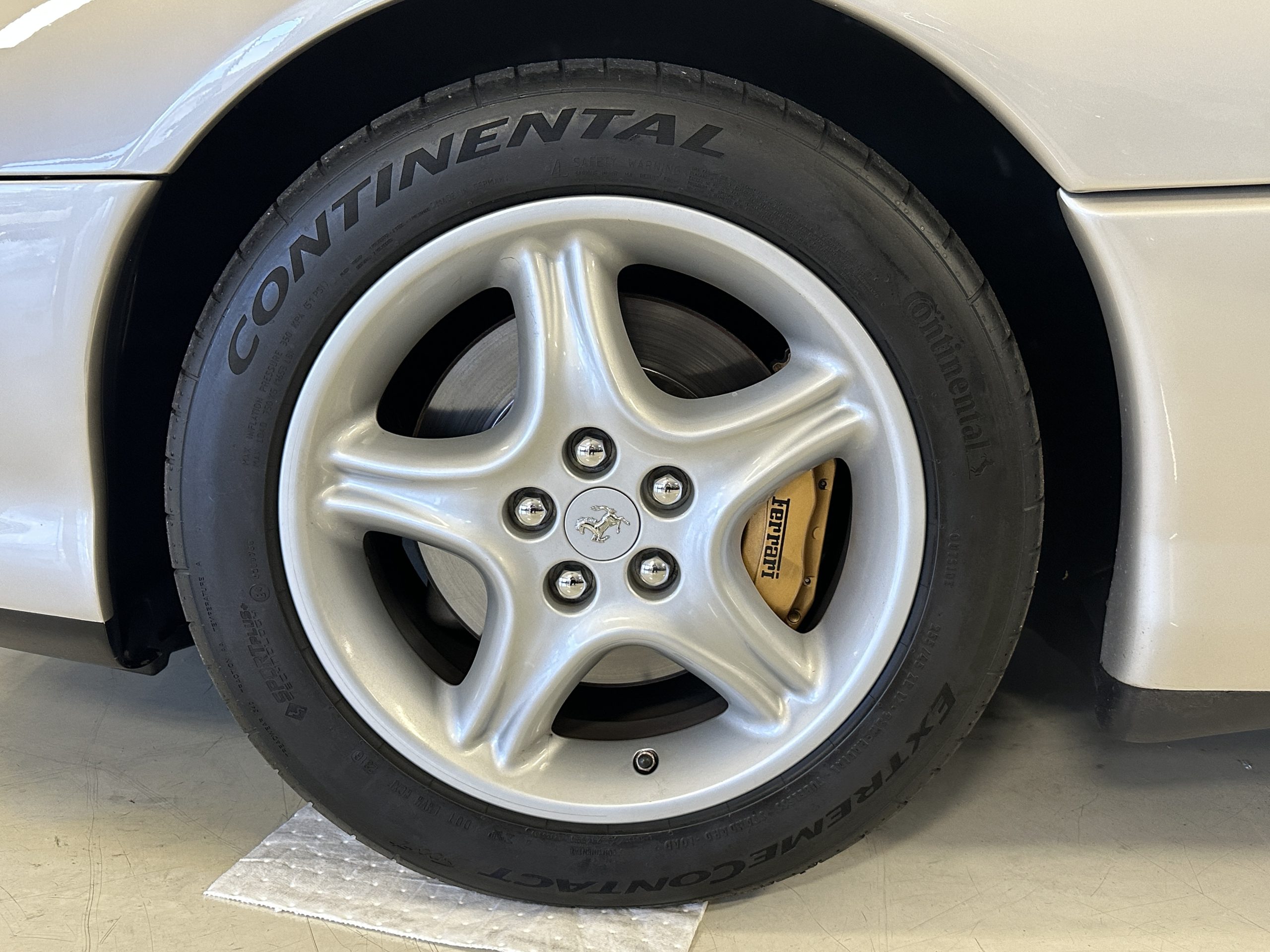 20230118_195128626_iOS