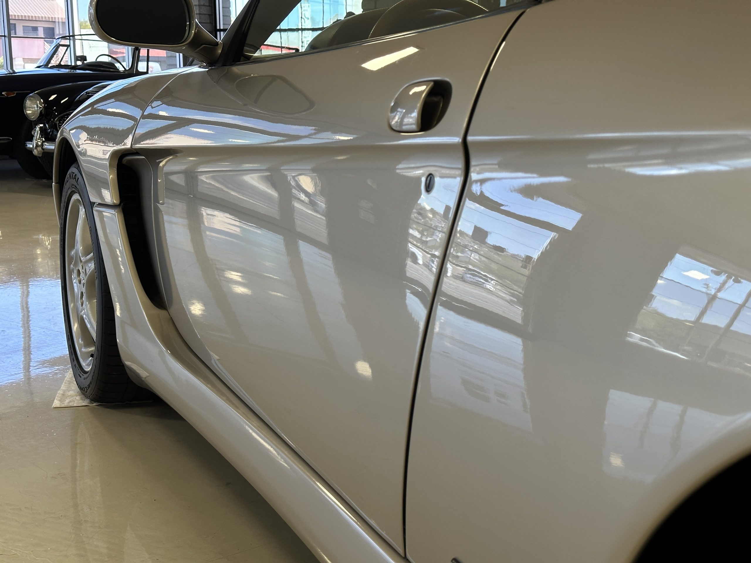 20230118_195155475_iOS