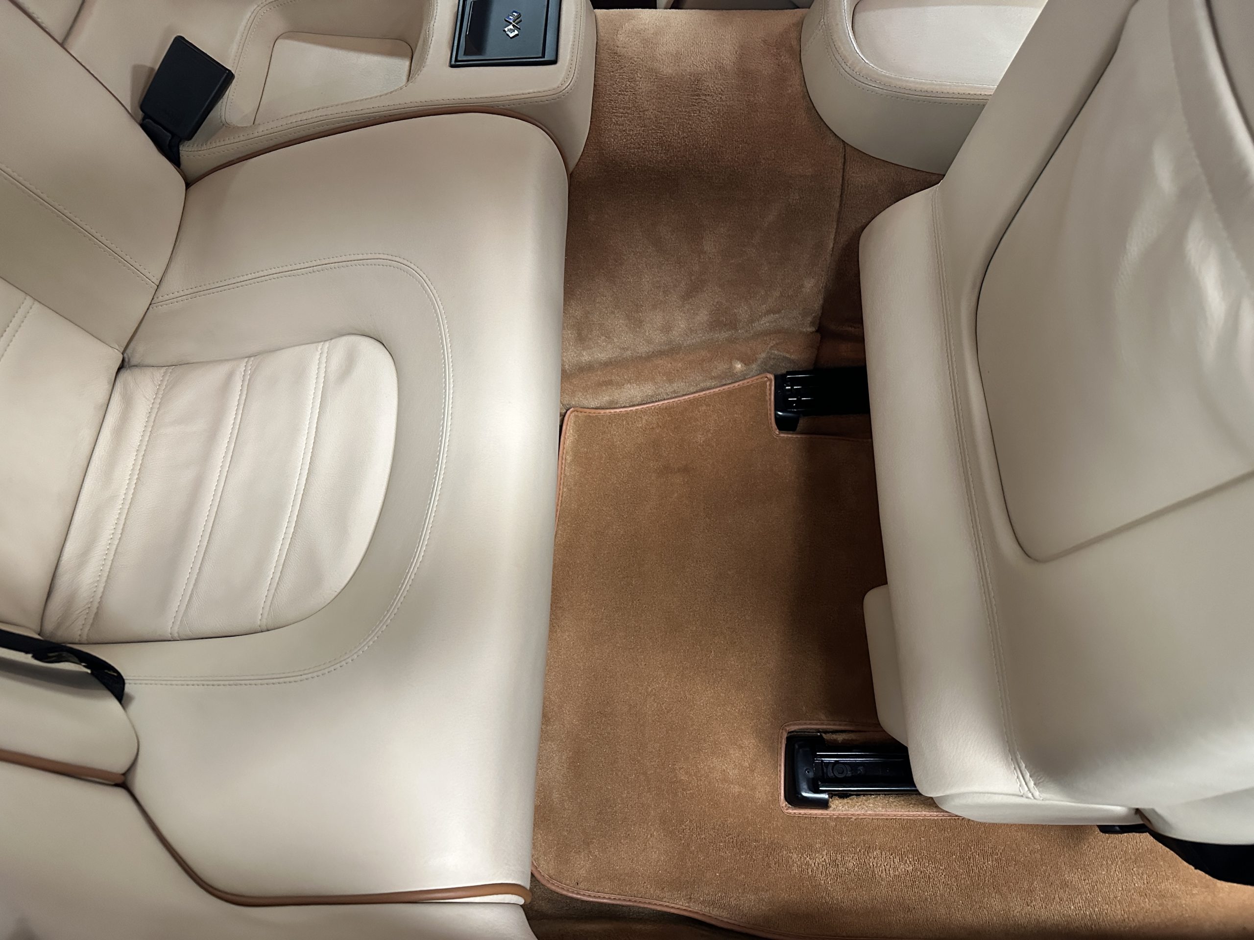 20230118_203911529_iOS