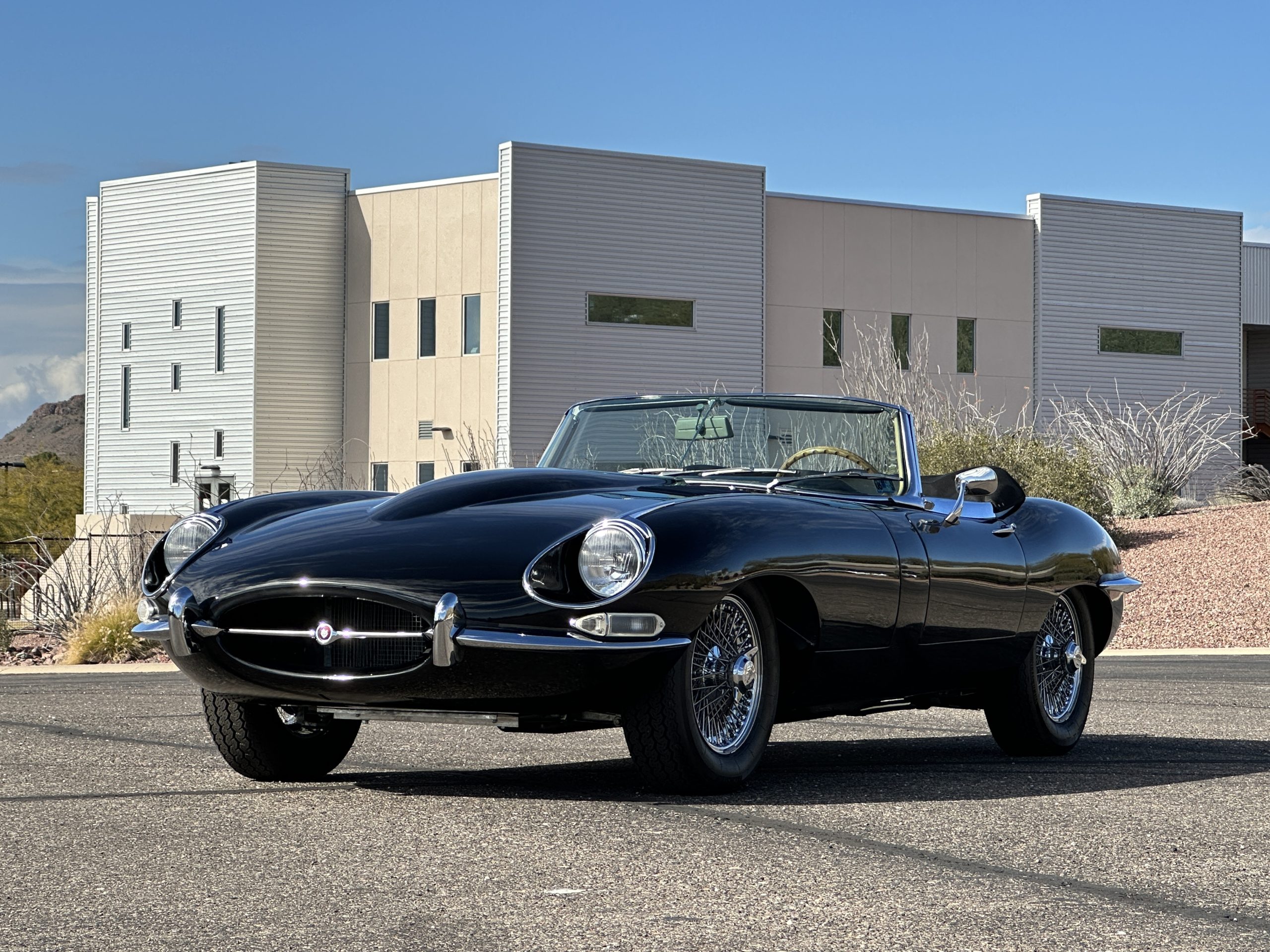 1968 Jaguar XKE Series 1 Roadster OTS