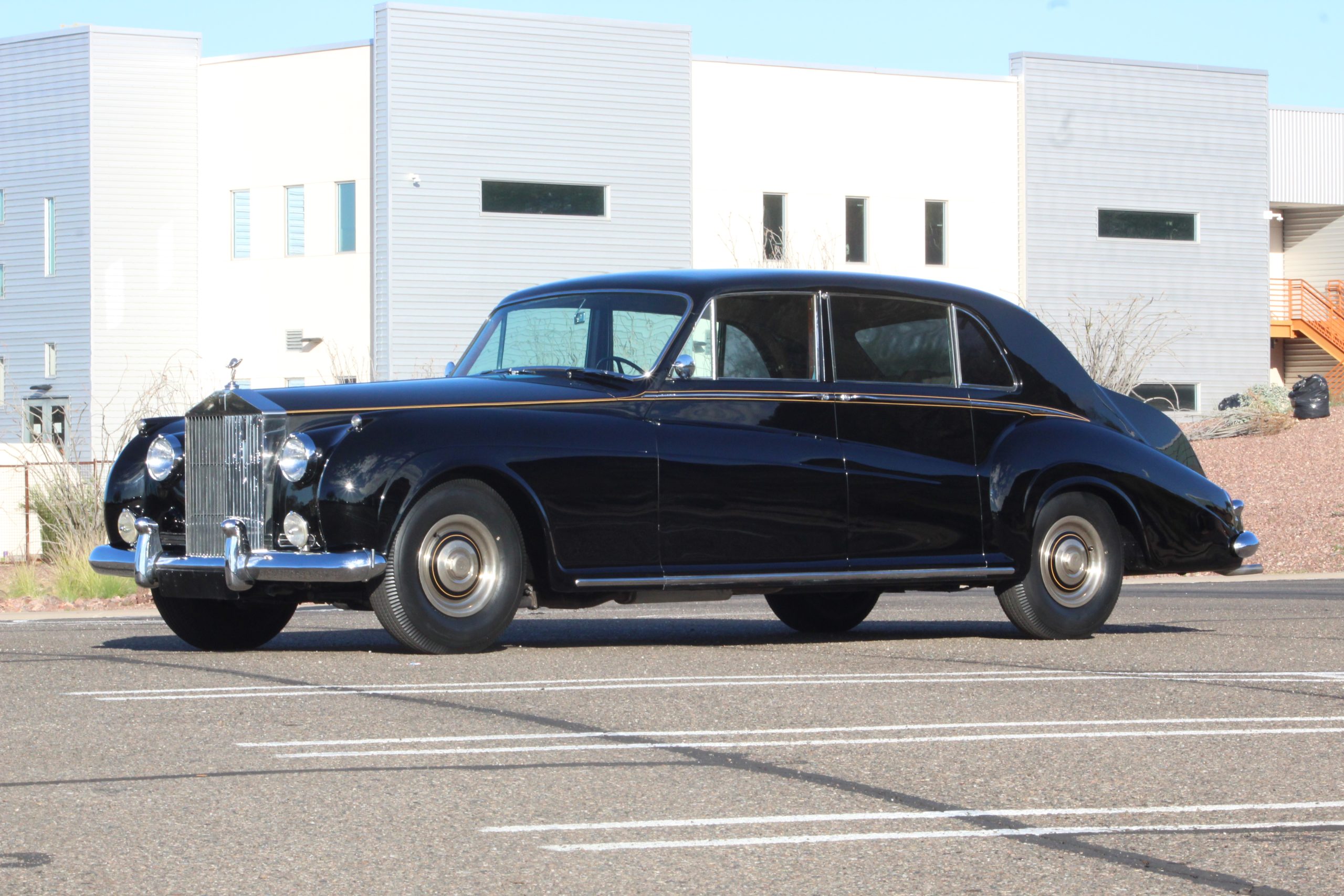 1960 Rolls-Royce Phantom V Limousine by James Young